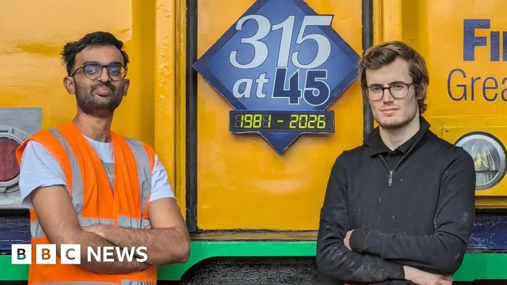 submarine — GB news