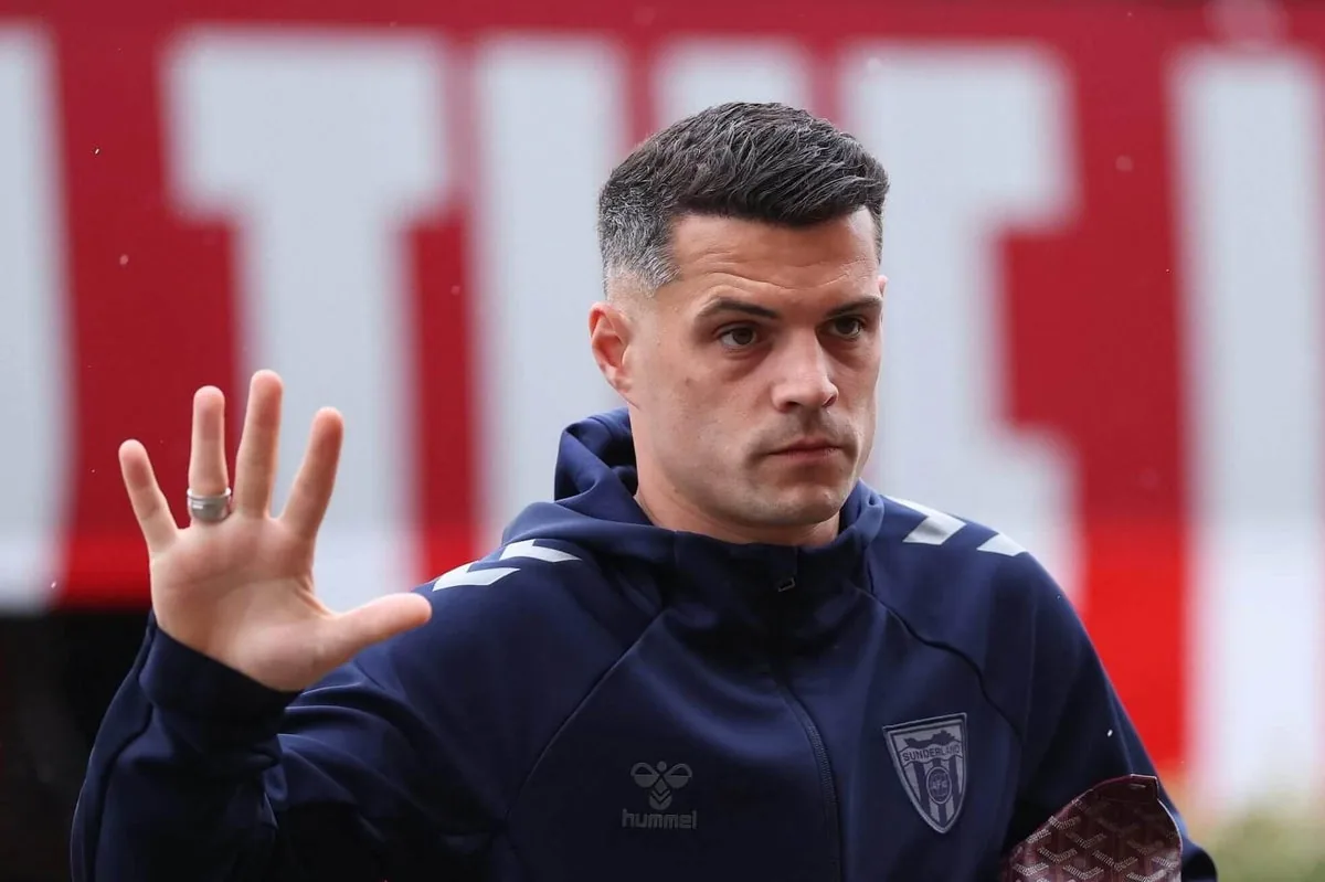Chelsea in talks to sign Sunderland's Xhaka