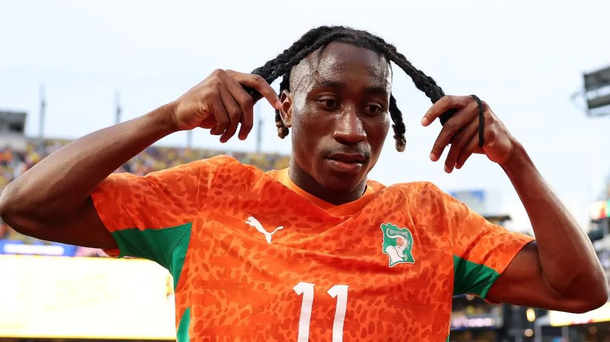 Liverpool news: £52m star 'contacted by Reds' as officials fly in for transfer talks - Daily Star