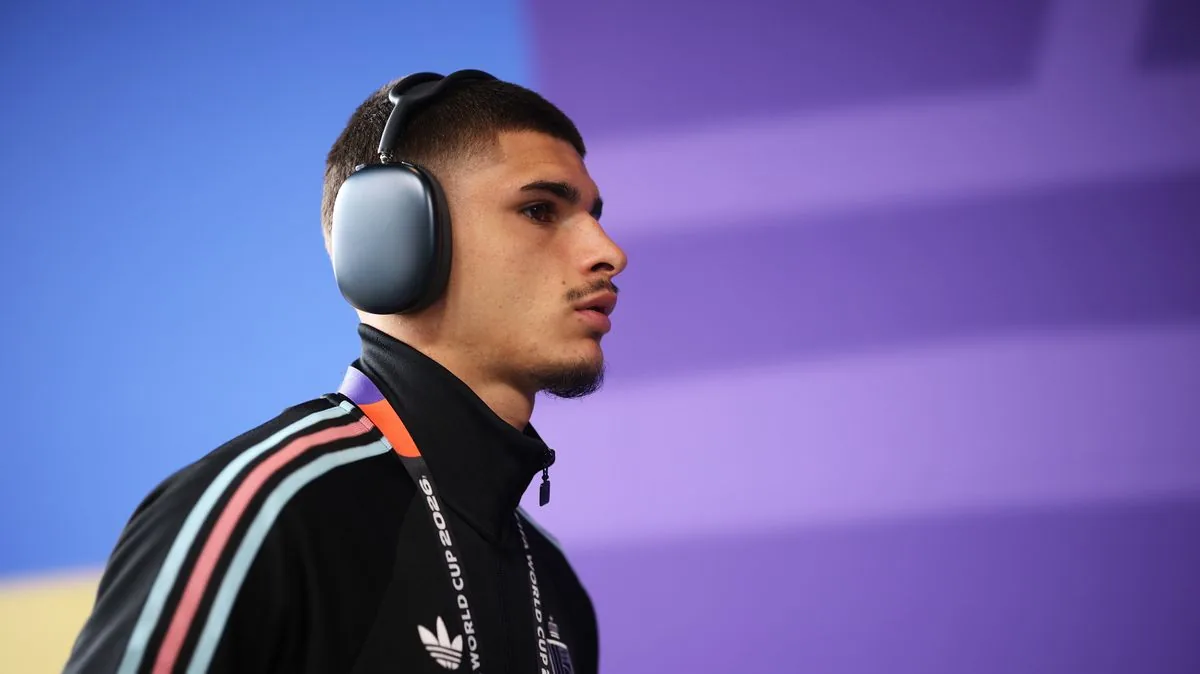 President of Liverpool target's club tells forward star he's going nowhere