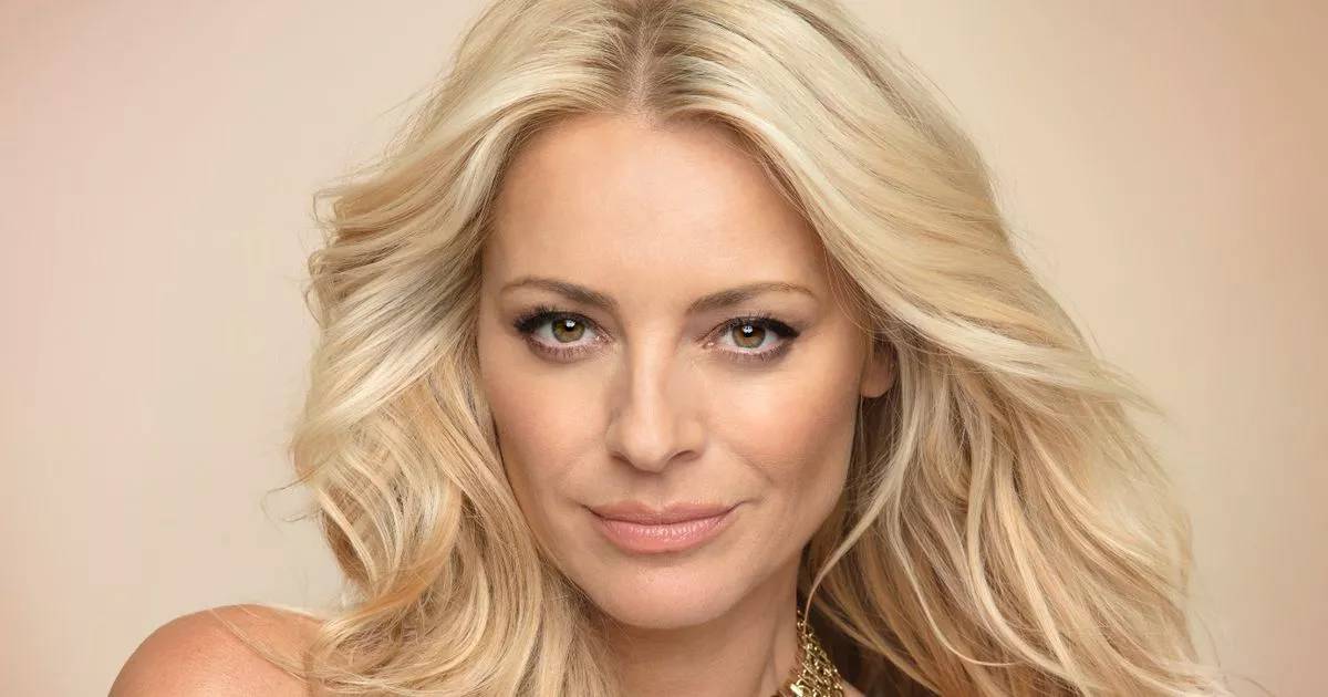 tess daly face